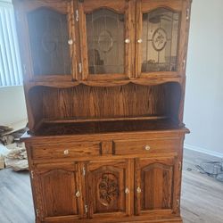 Wood Hutch
