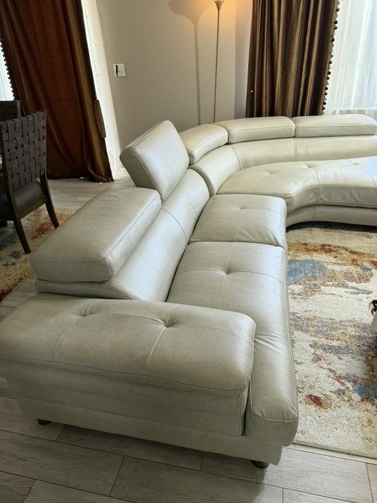 Sectional Sofa