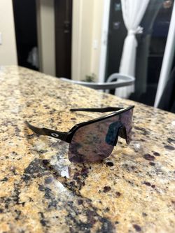 Oakley Sutro Lite