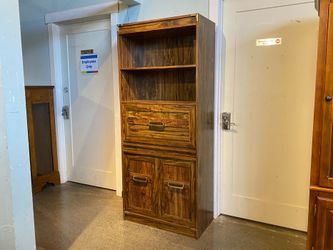 Shelf Desk w/ Bracket Corners & Lower Storage