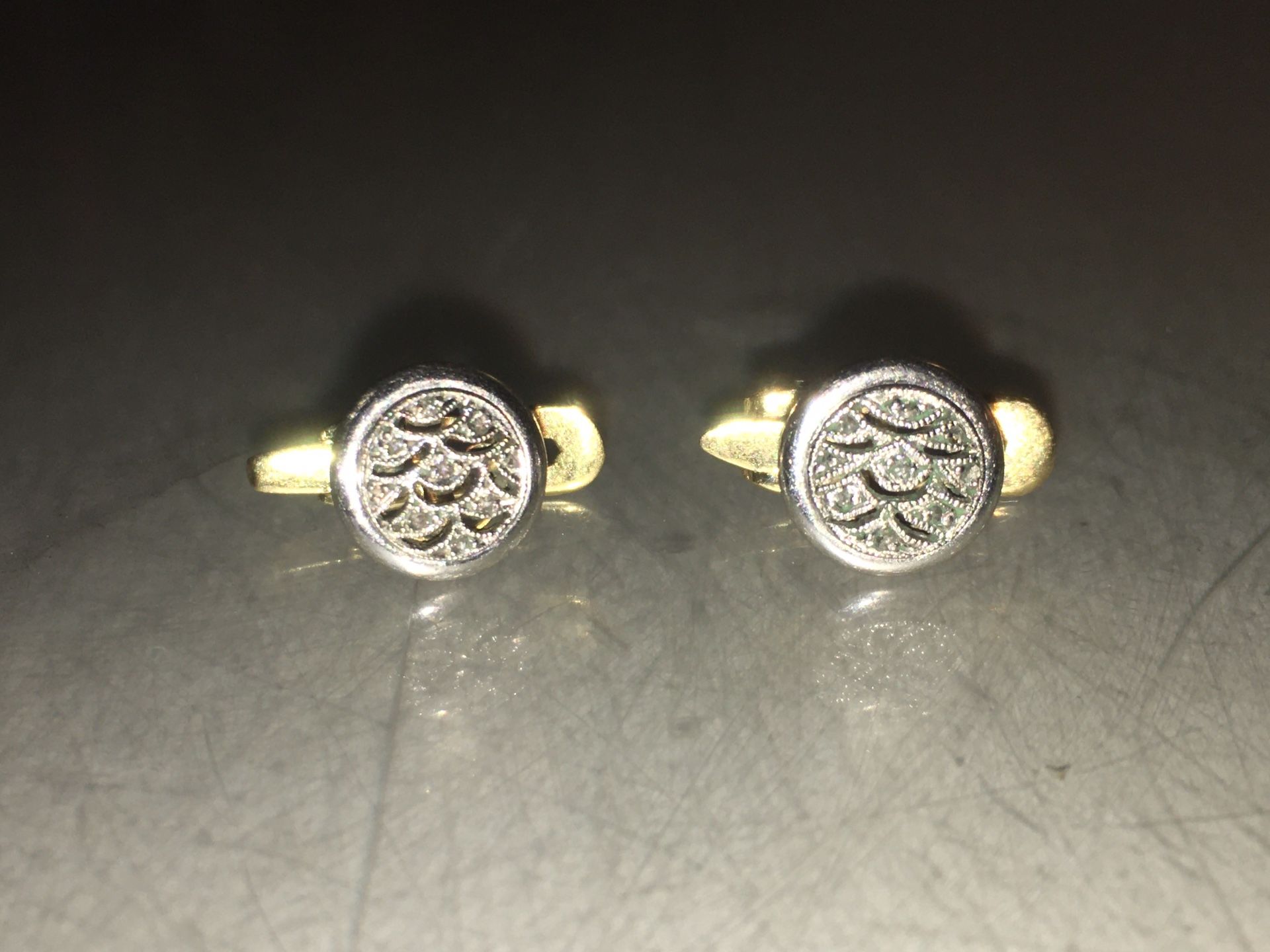 NEW 18K GOLD DIAMOND CUFFLINK SET