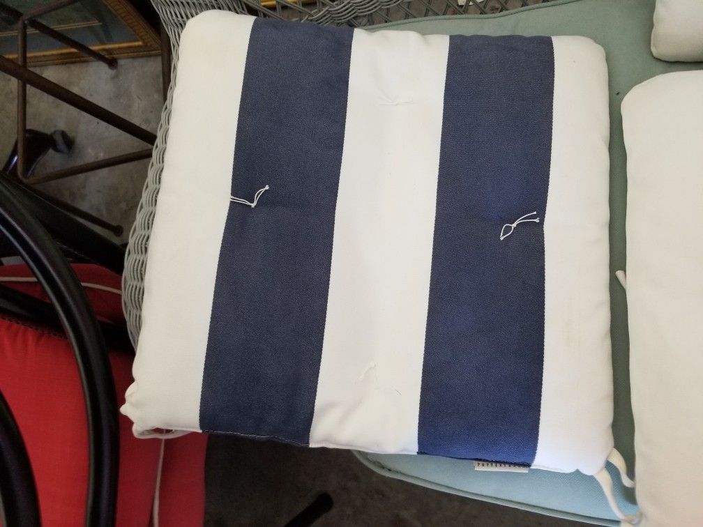 Pottery Barn Outdoor Cushions