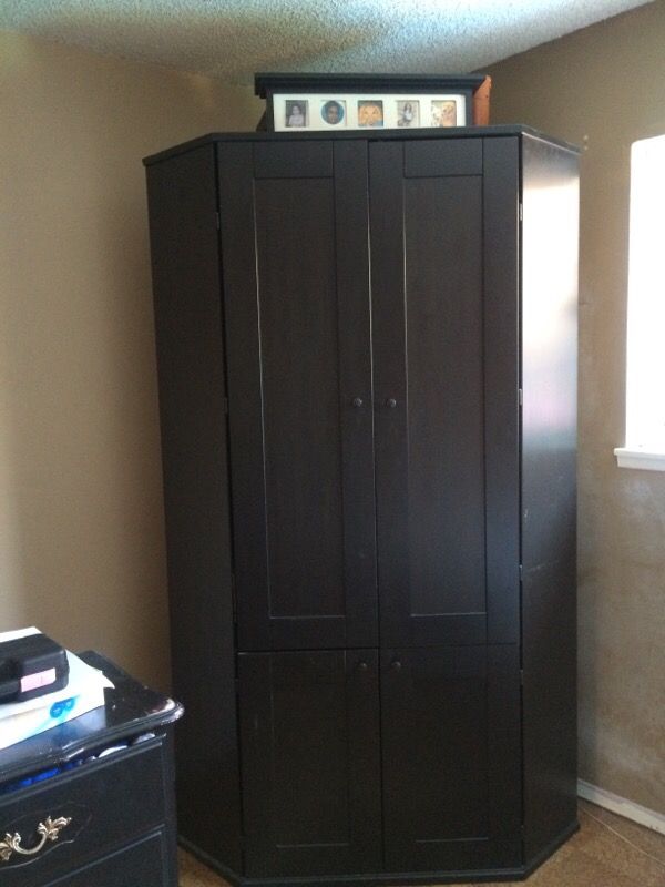 Black corner office armoire!!! (Give me an offer)