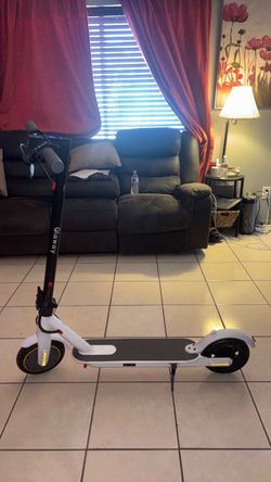 Qlaway electric scooter