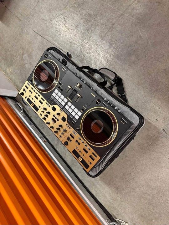 Pioneer Rev 7 Gold Edition