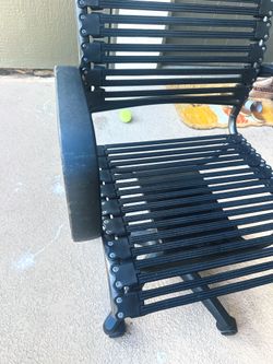 Office chair with arms