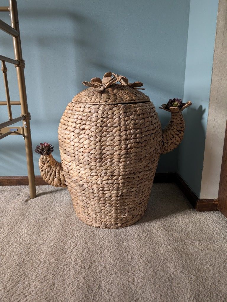 Large Cactus Seagrass Storage Bin with Lid