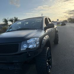 Nissan Titan