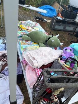 🏡 YARD SALE – FRIDAY & SATURDAY – ALL DAY! 🛍️