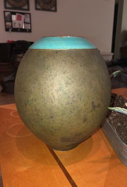 flower vase centerpiece