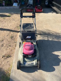 Honda Harmony 215 walk-behind lawn mower