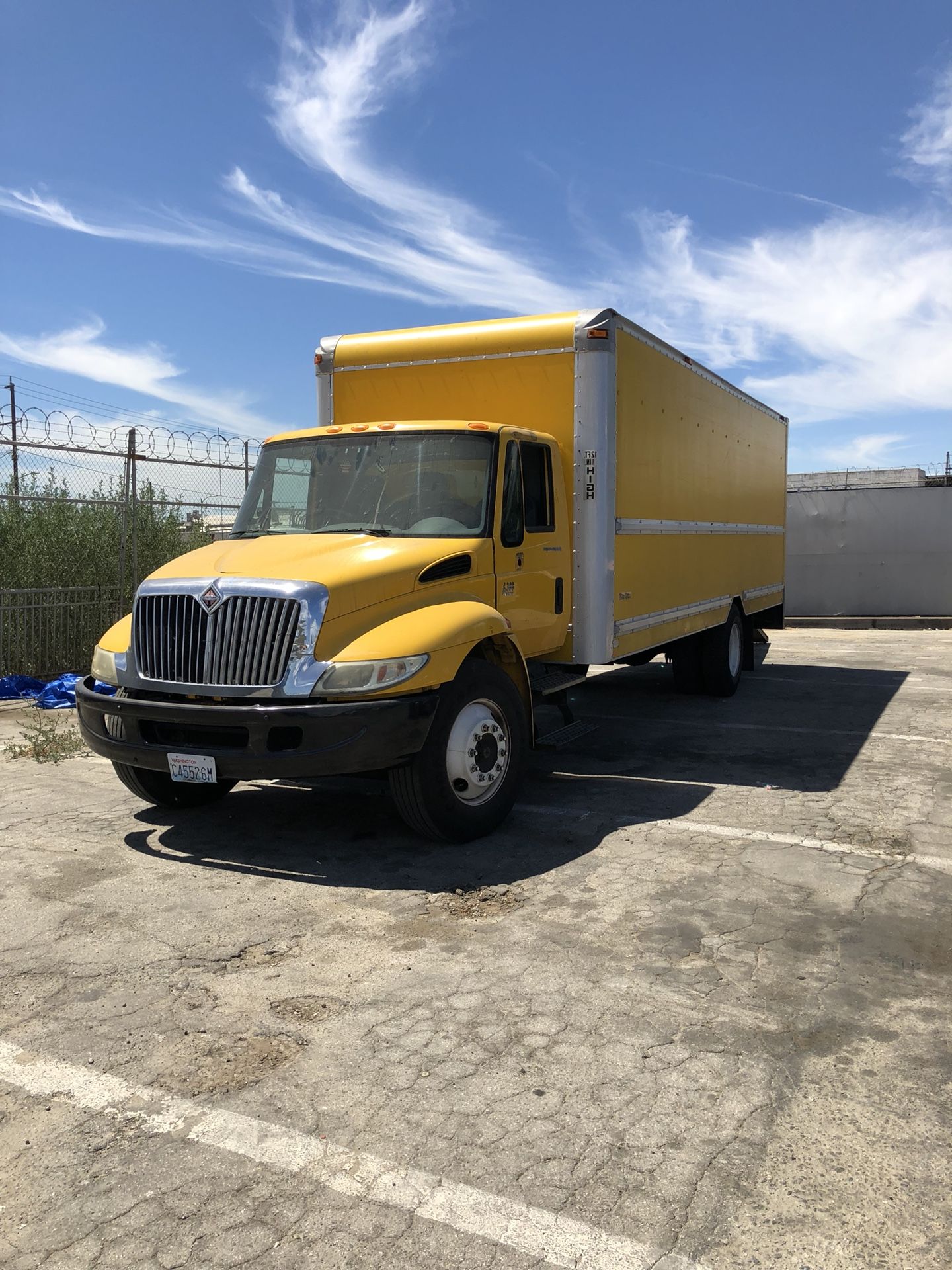 Box truck