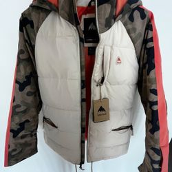 New With Tags Burton Small Keelan Jacket- never worn
