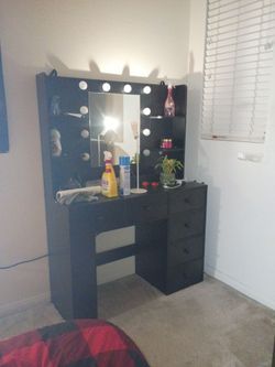 Vanity set