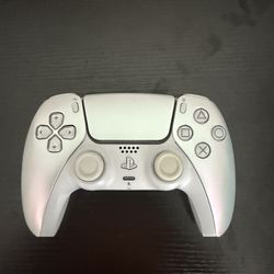 PS5 Chroma Pearl Controller 