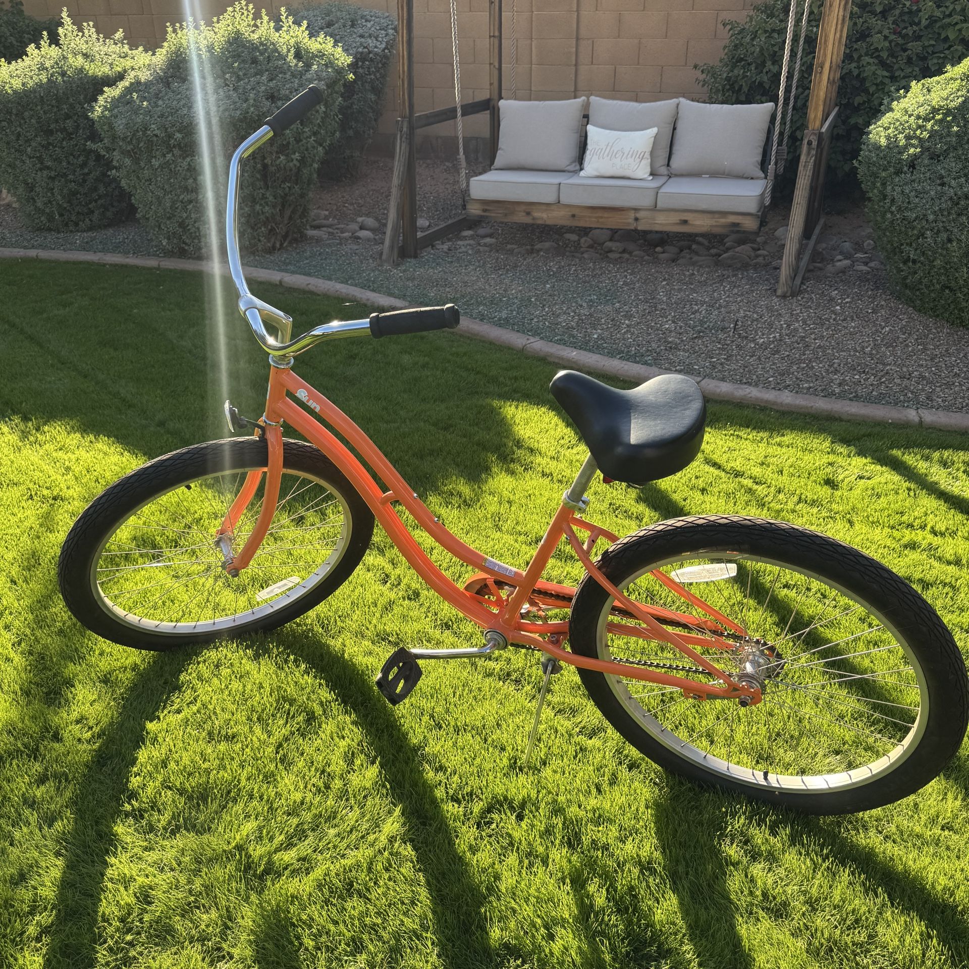 Sun Revolutions 26" Women's Cruiser Bike in Orange (Like New)
