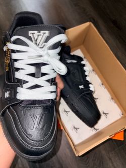 Lv sneakers black