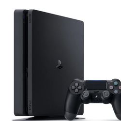 PS4 With 2 Controllers 