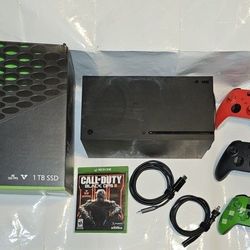 XBox Series X 5TB 3 Controllers Ultimate Bundle 