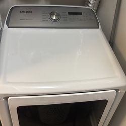 Washer/dryer set