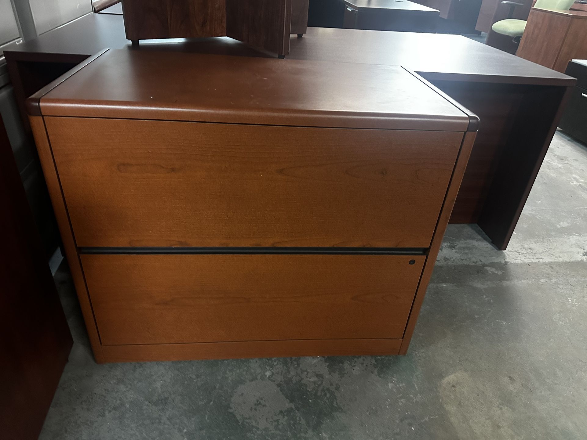 OFFICE/HOME FILE CABINET 2 DRAWERS LATERAL WOODEN FILE CABINET