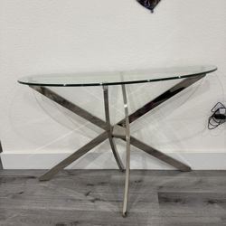 Decorative Table 