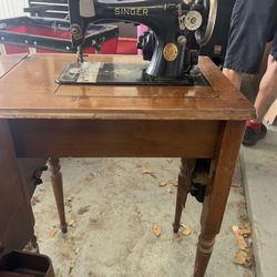 Antique Sewing Machine. Asking $300 Read Description 