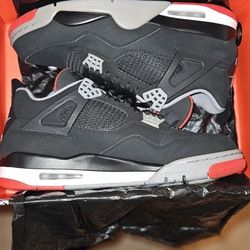 Jordan 4 Bred (2019)