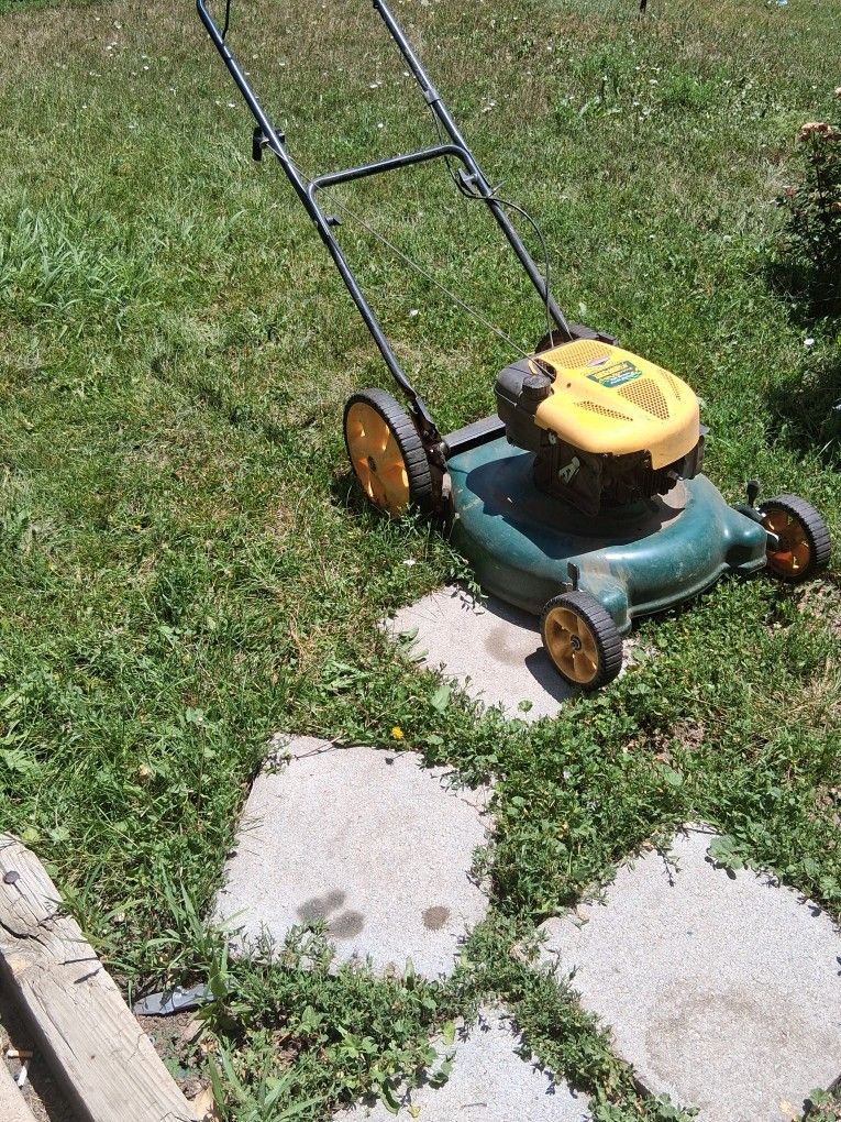 Yard man Push Mower