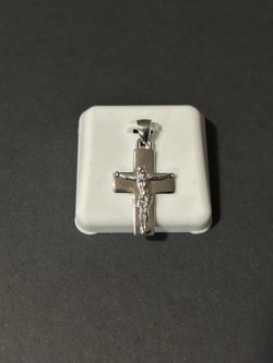 Cross Pendant 925