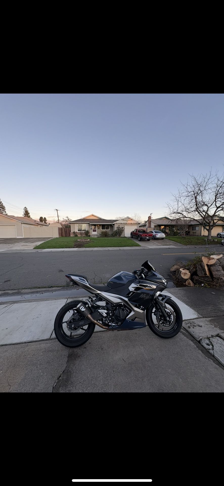 2023 Kawasaki Ninja 400