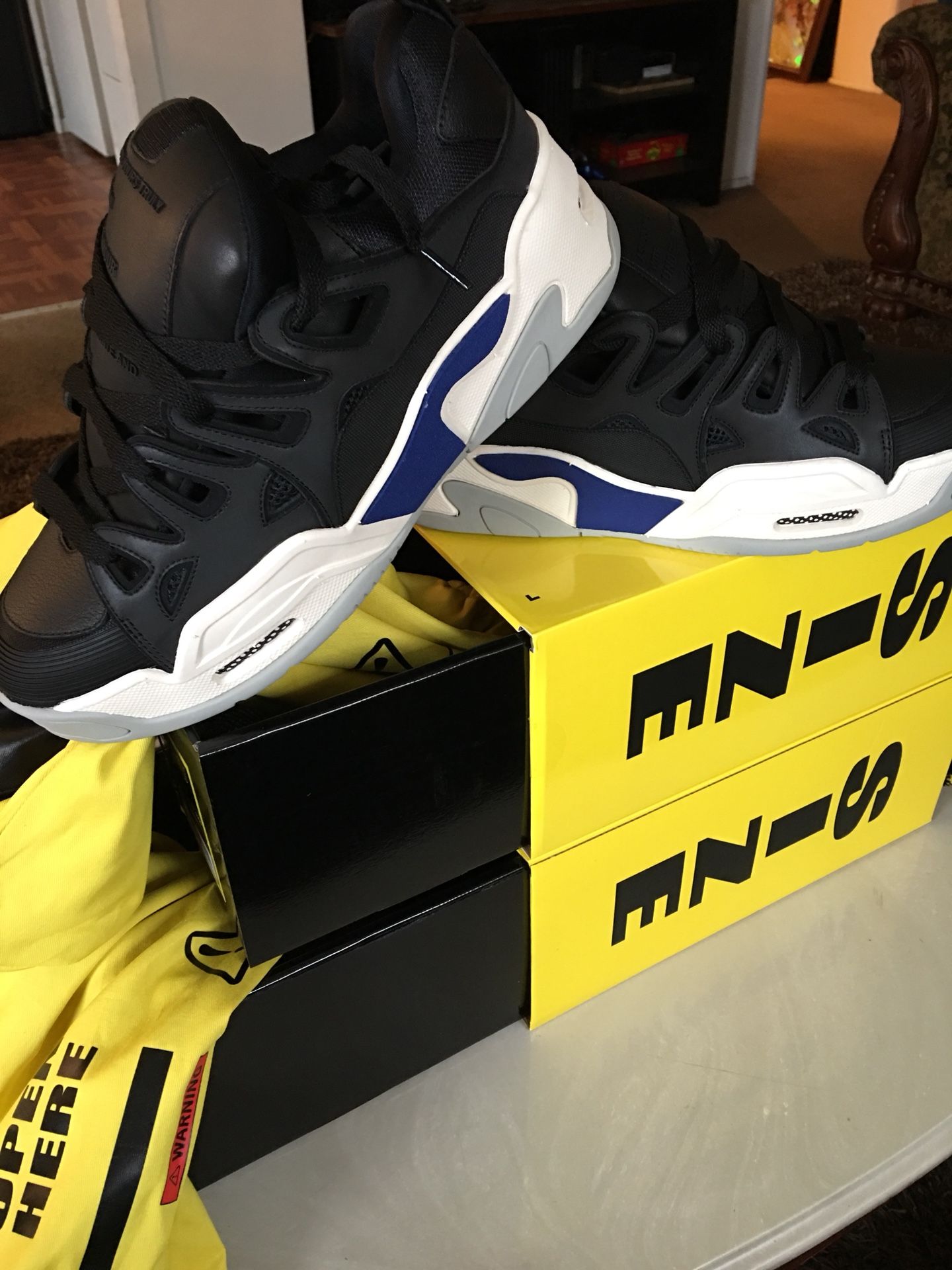 Asap rocky x Under Armour awge SHOE size 11 for Sale in Lawndale, CA - OfferUp