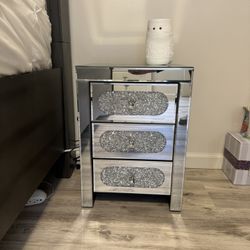 2 Mirrored Night Stands