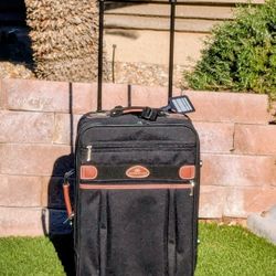 Ledermoda 20" Small Travel Carry-On Luggage Zip-Around Rolling Suitcase Bag EUC