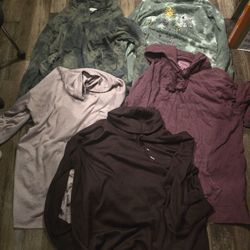 Womens Size Large Hoodie/Sweater Lot