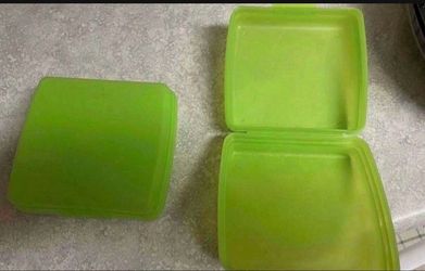 2- Tupperware Sandwich locked boxes- BRAND NEW