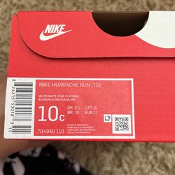 Lightly Worn Nike Huarache 10C