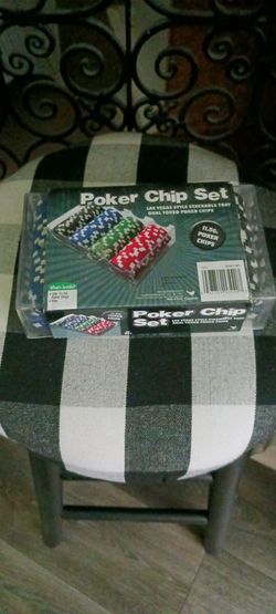 100 Piece Poker Chip Set