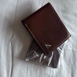 Cartera Pequeña , Color Marrón 