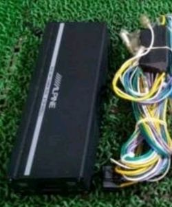 Alpine KTP-445U Power Pack