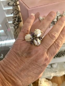 Authentic white south sea pearl and gemstone ring