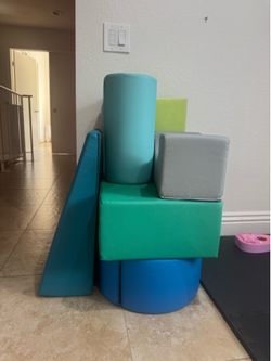 Kids foam play set - mat included