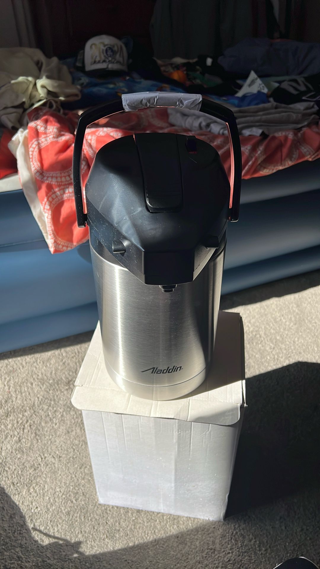 Coffee Pump Pot