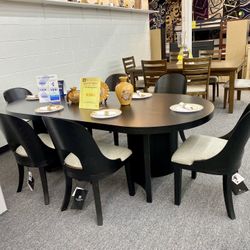 7pc Dinning Table Set $1,399
