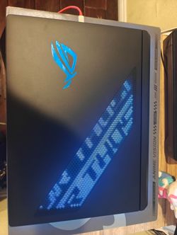 ASUS ROG Strix SCAR 18 Gaming Laptop