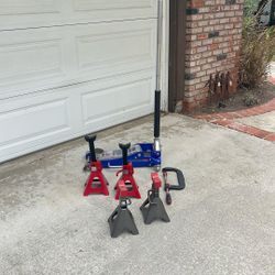 Pittsburgh Automotive 2.5 Ton Floor Jack