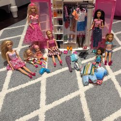 Barbies And Barbie Wardrobe 