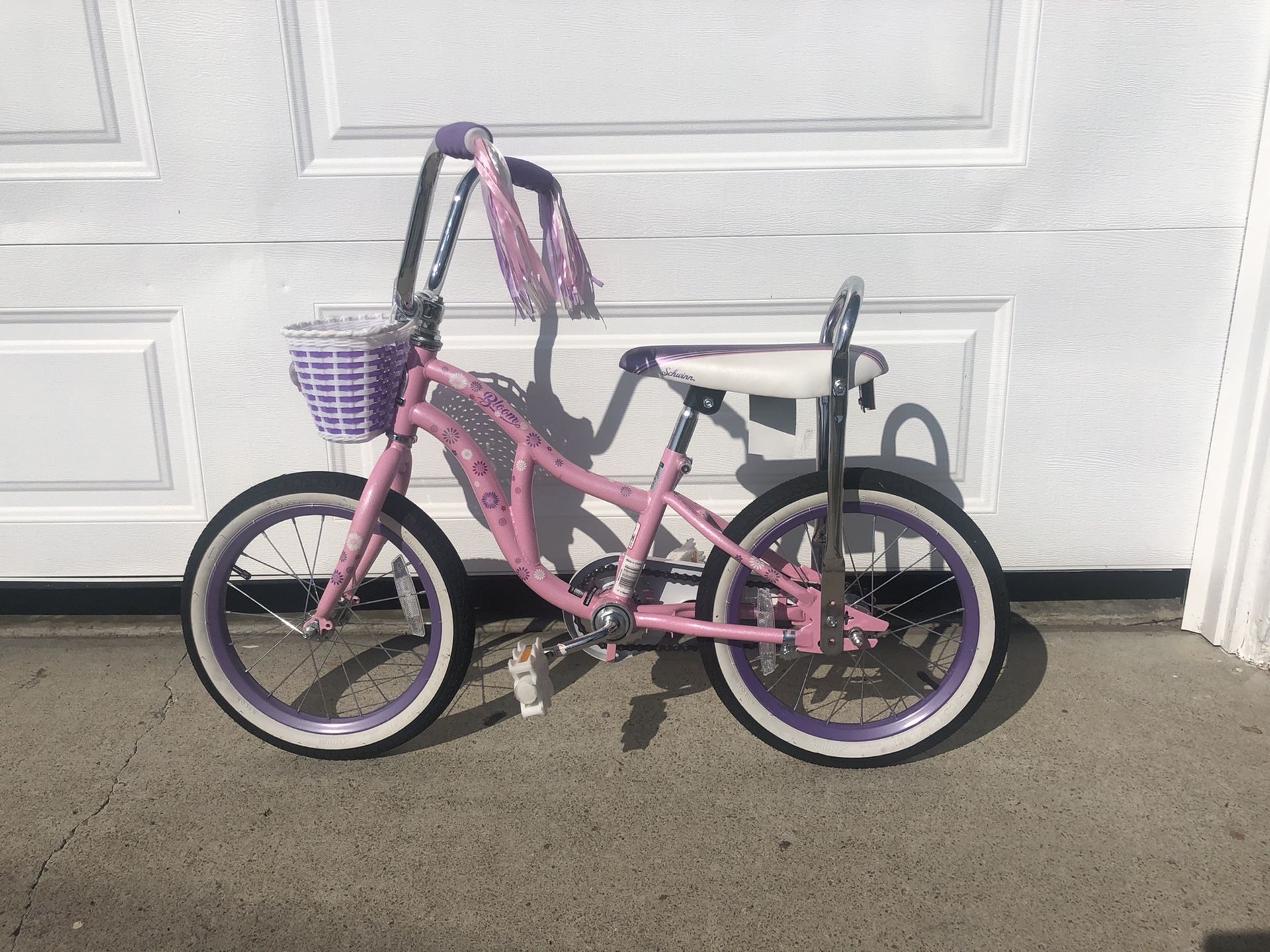 Schwinn Bloom 16” Girls Bike - Like New