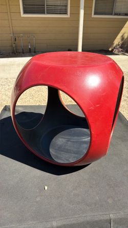 Modern table