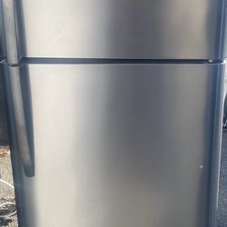 Stainless Top And Bottom Frigidaire Fridge 